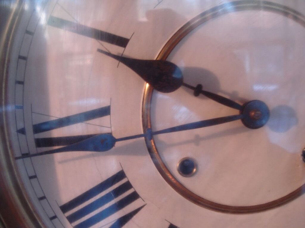 CAMBIO TECNOLÓGICO, TIEMPO Y EL HORARIO DE VERANO: AJUSTES EN UNA REALIDAD CAMBIANTE. 2 Reloj